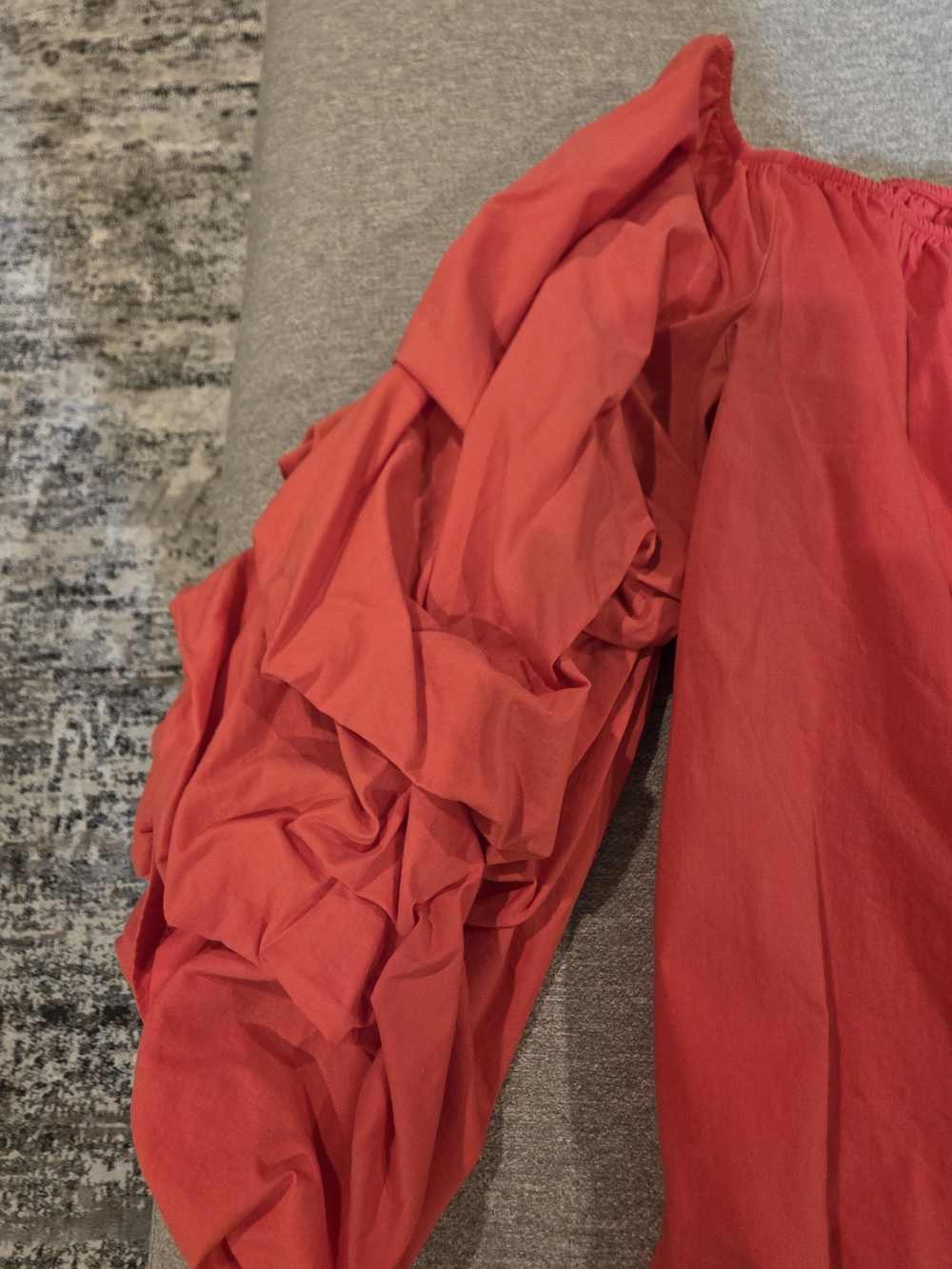 Zara Coral-Pink Off-Shoulder Puff-Sleeve Blouse - Picture 2 of 4